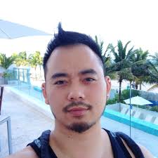 Jonathan Saechao's Instagram, Twitter & Facebook