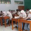Cara menjadi guru sekolah menengah. Https Encrypted Tbn0 Gstatic Com Images Q Tbn And9gcsfqovog4 Mtyednvzel0o2xibb Qo3vsmh5atyjkyhbaxwvifm Usqp Cau