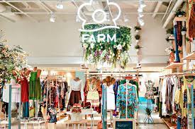A disputa entre as empresas de moda listadas na b3 começa a acirrar. Grupo Soma Dono Da Farm E Animale Vai Acelerar Marcas De Moda E Startups Exame