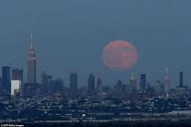 Moon phase for today and tonight with current lunar phase, illumination percentage and moons age. Blue Moon Images Reveal Rare Phenomenon Of Two Full Moons Daily Mail Online