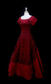 Vintage 1940s Cranberry Red Silk Black Chantilly Lace Cocktail Party Dress M Vintage Gowns Vintage Dresses Vintage Outfits