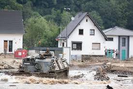 Listen (help · info)) are the german armed forces.the german armed forces are for the unified germany itself and do not have several parts for the states of germany. Bundeswehr Home Facebook