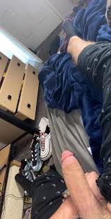 Andywithabigdick worships his own big cock more than others do |  TwinksOfOnlyFans