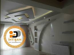 Pin By Ihtisam Yapi Dekorasyon On Alcipan Gobek Modelleri House Ceiling Design Living Room Ceiling Ceiling Design