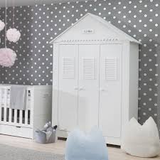 Mit einer wohnung, die im maritimen stil eingerichtet ist, verwandeln sie ihr zuhause in ihr eigenes kleines strandhaus. 3 Turiger Kinderzimmer Kleiderschrank La Mer Haus Schrank Mit Spitzdach Mdf Weiss Dannenfelser Kindermobel