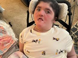 Our one year old daughter sometimes calls my husband "adar". So I've made  this shirt for him