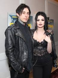 Ronnie Radke Paige Wwe Divas Paige Wwe Outfits Paige Wwe