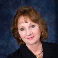 Felicia Daigle's Instagram, Twitter & Facebook