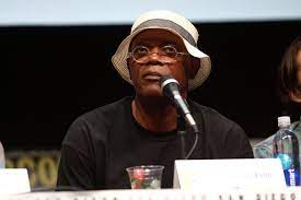 Samuel L Jackson Embraces A Vegan Diet To Live Forever Jackson Vegan Diet Sherlock Holmes Series