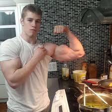 OMG, hes naked: Bodybuilder, model and Instagram star Patrick Leblanc -  OMG.BLOG