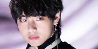 Group idol yang sangat pastinya anda penasaran bukan dengan biodata bts lengkap dengan agamanya hingga fakta golongan darah. Biodata Dan Fakta Fakta Tentang V Si Cgv Bts Borahae Portal Jember