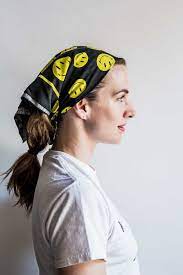 Tie One On How To Style A Bandana Like The Chefs Do How To Tie Bandana Bandana Hairstyles Head Scarf Styles
