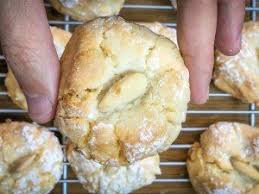 Epingle Par Herve Cuisine Sur Http Hervecuisine Com Recette Recette Macaron Recettes De Cuisine