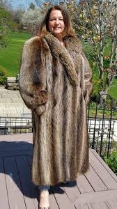Beautiful Raccoon Fur Coat Full Length Vintage In 2020 Raccoon Fur Coat Fur Coat Coat
