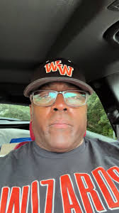 Wesley Pennington (@wesppenn142)