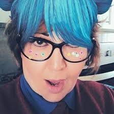 Lucy Estrada (lucycocoi)