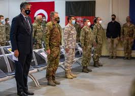 Ankara'nın kabil havalimanı'nın işletmesini sağlama ve güvenliğini koruma konusunda washington yönetimiyle anlaştığına dikkat çeken uzmanlar, türk askerine afganistan'da yeni bir misyon. Turkiye Kabil Havalimanini Isletmek Icin Nato Ile Anlasti Defenceturk