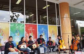 1.1 mengolah, menalar, menyajikan dan mencipta seni musik dalam ranah konkret dan ranah abstrak terkait dengan pengembangan dari yang dipelajarinya di sekolah secara mandiri, bertindak secara efektif dan kreatif, dan mampu menggunakan metode sesuai dengan kaidah keilmuan. Prosedur Musik Kreasi Masrafli Com