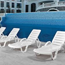 Chaise Longue En Plastique Professionnelle Bain De Soleil Lot 18 Pieces
