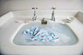 how to wash clothes by hand better