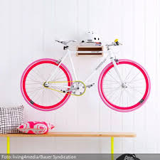 Fahrradaufhangung Im Flur Diy Fahrradtrager Fahrradhalter Einrichtungstipps