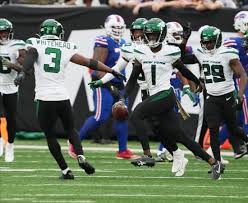 Josh Allen duels idol Aaron Rodgers in high-stakes opener | National |  news-herald.net