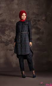 Tugba Giyim Ekoseli Tunik Modelleri Kadinlive Com Model Pakaian Hijab Model Pakaian Wanita