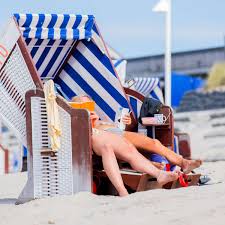 „wir verzeichnen eine deutliche nachfrage der. Urlaub Trotz Corona Ferienflieger Durfen Diese Ersten Ziele Wieder Ansteuern Welt