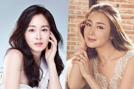Kim tae hee was born on march 29, 1980 in ulsan, south korea. Choi Ji Woo Shows Support For Kim Tae Hee And Her Upcoming Drama Soompi