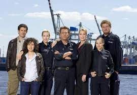 Im großstadtrevier spielte er seit 1992 die rolle des zivilfahnders henning schulz. Grossstadtrevier Darsteller Grossstadtrevier Fernsehserie Seit Mai 1984 Gespielt In Hamburg Germany Fernsehserie Jan Fedder Darsteller