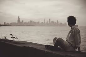 8 Signs You're Not Lonely Even Being Alone - Lifehack