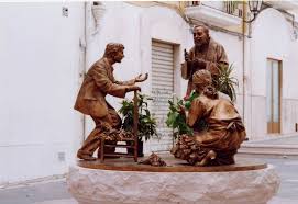 Manfredonia - Padre Pio statue | 20 May 2001 | Trevor | Flickr