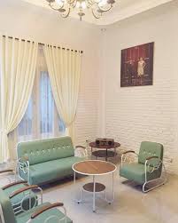 Dominasi warna beige selalu jadi referensi yang ideal untuk menciptakan kesan hangat dan nyaman di setiap bagian rumah. Desain Ruang Tamu Minimalis Tapete Dinding Ruang Tamu Kecil 960x1200 Wallpapertip