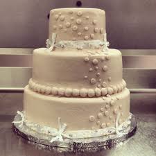 Basic Walmart Wedding Cake Design 3 Tier Champagne Buttercream Walmart Wedding Cake Publix Wedding Cake Wedding Cake Prices