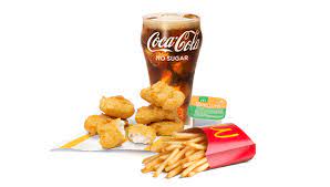They consist of small pieces of reconstituted boneless chicken meat that have been battered and deep fried. 6 Piece Chicken Mcnuggets Meal Mcdonald S