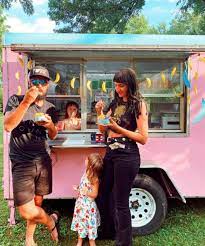 The Wild Banana Food Truck Food Truck Superfood Smoothie Bowl Best Food Trucks