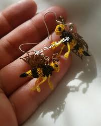Igne Oyasi Ari Kupelerim Bee Earings In 2020 Make It Yourself Needle Lace Need This