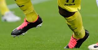 Check out his latest detailed stats including goals, assists, strengths & weaknesses and match ratings. Villarreal S Bakambu Shows Off Interesting Bold Blackout Pink White Boots Footy Headlines
