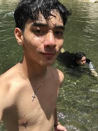 Kapiz at Perlas my Solo Show in Manila Hotel Producer: Onin Estrella  Direction: Randy Escobar HMUA: Jasper Jarabe,January Saga Abad Friday and  Anne Rin Stylist: Albert Gutierrez Edora Accessories: Jennifer Alba Perez