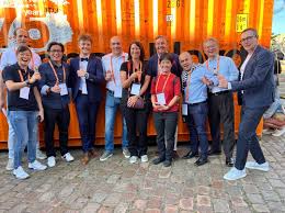 diversity #hapaglloydfamily #traditionmeetsfuture #togethertowardstomorrow 