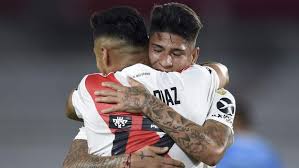 Jun 11, 2021 · lo único que le vi a jorge carrascal, hasta ahora, es el tatuaje del beso de la madre en el cuello los comentarios sobre el jugador de river plate no cesan y las críticas siguen en aumento, en territorio argentino. Los Historicos Ocho Goles De River A Binacional Tyc Sports