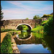 The route takes in the likes of skipton, burnley, blackburn and wigan. Leeds Liverpool Canal Blackburn Lancashire Canal Boat English Countryside Canals