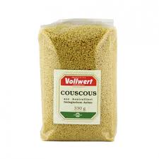 Kamut® vollkorn couscous hat eine feine butternote und wird in einem traditionellen verfahren durch diesen aufschluss mit wärme und wasser eignet sich kamut® vollkorn couscous für die. Couscous Bulgur