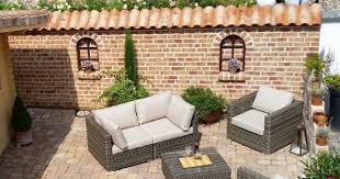 Mediterrane Mauer Mit Dem Fenster Aplos Steinmauer Garten Gartenmauern Bauerngarten