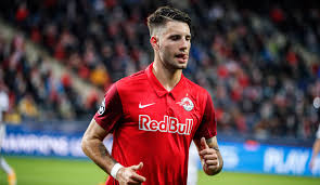 Born 25 october 2000) is a hungarian professional footballer who plays for bundesliga club rb leipzig and the hungary national team. Bericht Dominik Szoboszlai Ein Schnappchen Fur Atletico Madrid