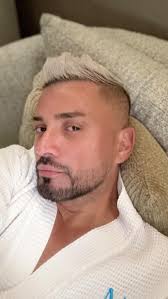 Solo pasaba a darles consuelo * 😎