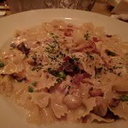 There is also the roast chicken and charred broccoli and fresh herbs to make it feel like we're not just eating pasta for 3 teaspoons kosher salt. Farfalle With Chicken And Roasted Garlic Menu The Cheesecake Factory Boston Boston