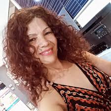 LE CAMBIO LA VIDA Lis Padilla no solo se ve mejor que antes, ahora cuida  hasta el más mínimo detalle. Tras sus cirugías, su rostro luce más definido  y su cuerpo más