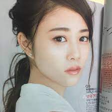 充希ちゃんかわいい カバー初登場 久違地買雜誌 magazine maquia 高畑充希 japanese women womens hairstyles clothes for women