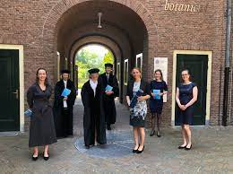 This haircut is a tribute to the one and only true wind master, badloe shared. Justine Badloe Radiotherapeut Oncoloog Hagaziekenhuis Van Den Haag Linkedin